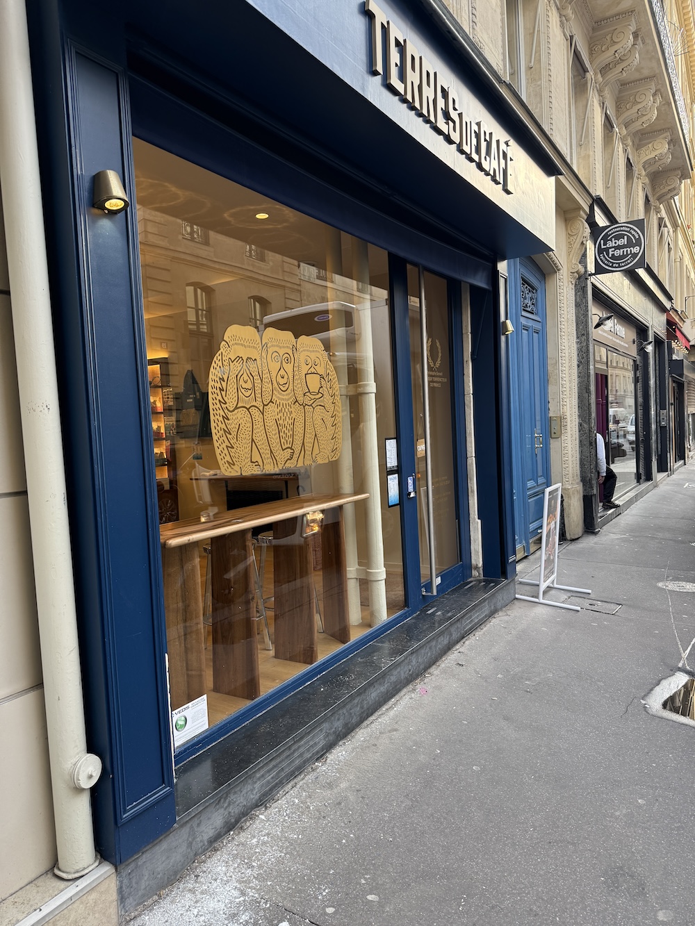 Terres de Café interior seating